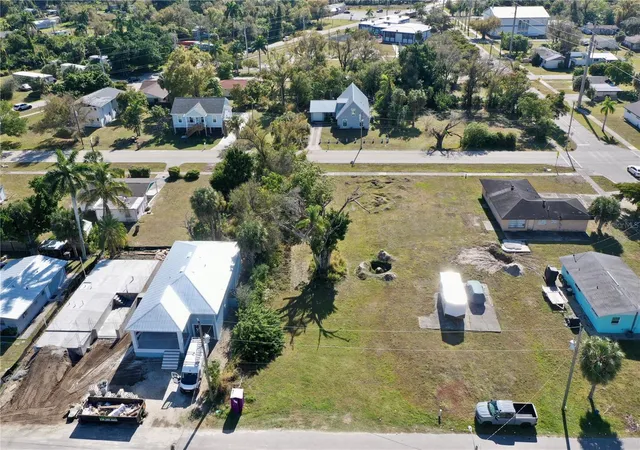 4th image of 623 Fitzhugh Ave, Punta Gorda, FL 33950 | MLS# C7519559