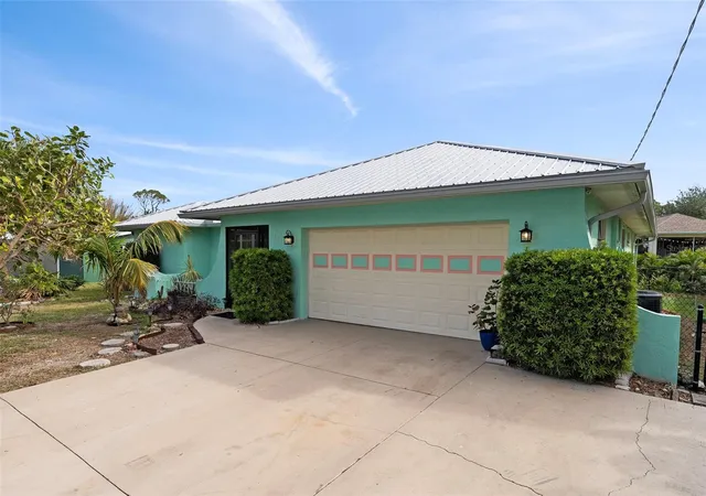 Photo 1 of Single family home for sale at 1845 Edison Dr, Englewood, FL 34224 | MLS# C7519567 | Listing updated on 2026-09-06