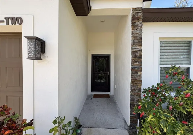 Photo 3 of Single family home for sale at 22 Deacon Jones Blvd, Orlando, FL 32810 | MLS# S5140989 | Listing updated on 2026-09-04