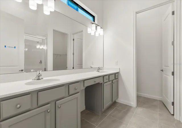 Photo 4 of Single family home for sale at 11073 Moray Bay Ave, Orlando, FL 32821 | MLS# O6370711 | Listing updated on 2026-08-03