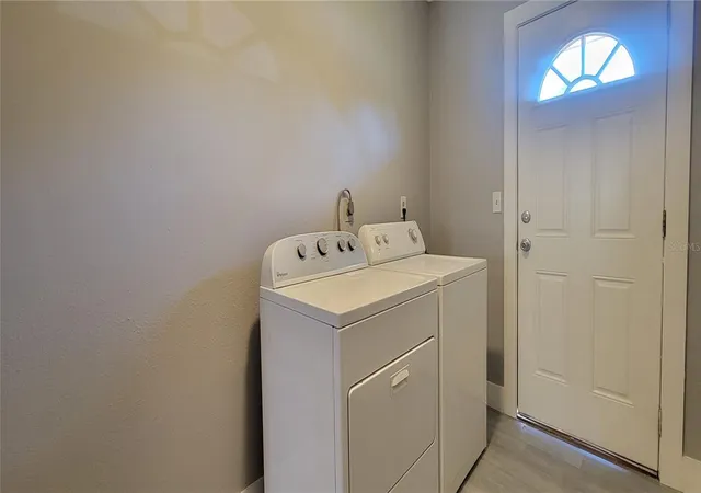 Photo 4 of House for sale at 6627 S W Shore Blvd, Tampa, FL 33616 | MLS# TB8460597 | Listing updated on 2026-10-02