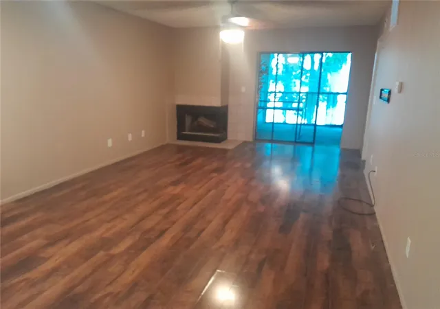 4th image of 25210 Northlake Dr #210, Sanford, FL 32773 | MLS# O6370781