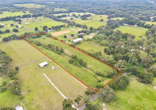 2nd image of 13844 Nw 21st Ct, Citra, FL 32113 | MLS# OM715965