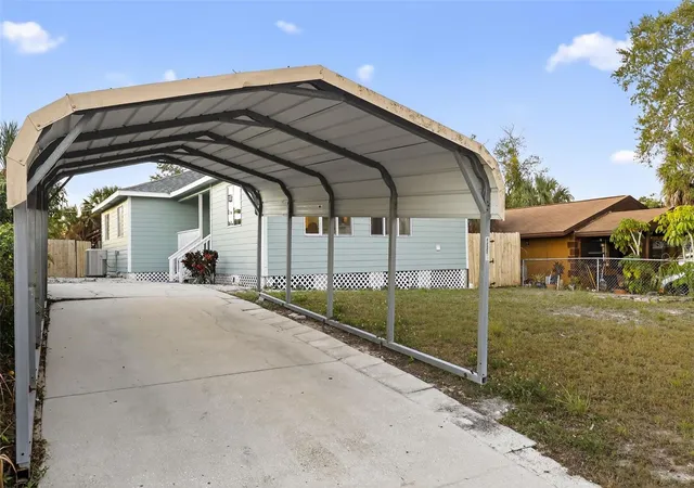 2nd image of 522 E Morgan St, Tarpon Springs, FL 34689 | MLS# TB8460697