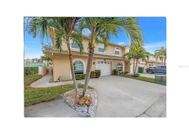 Townhouse for sale at 9049 Antigua Dr, SEMINOLE, FL 33777 | MLS# TB8460699