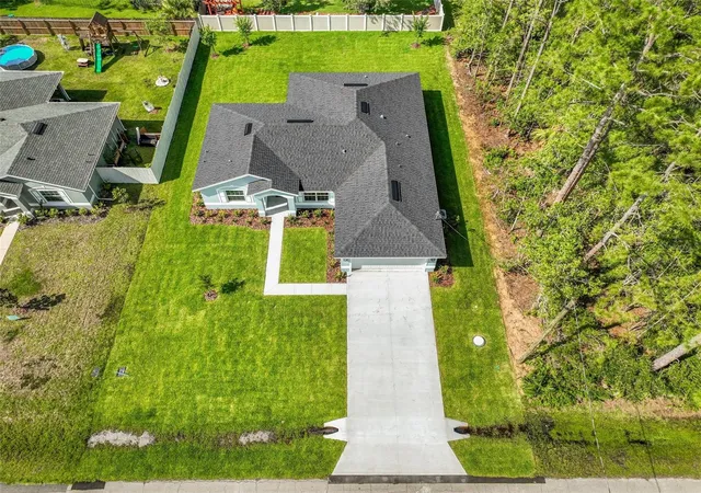 Homes for sale in Palm Coast, FL | 121 Red Mill Dr, Palm Coast, FL 32164 | MLS# FC315032