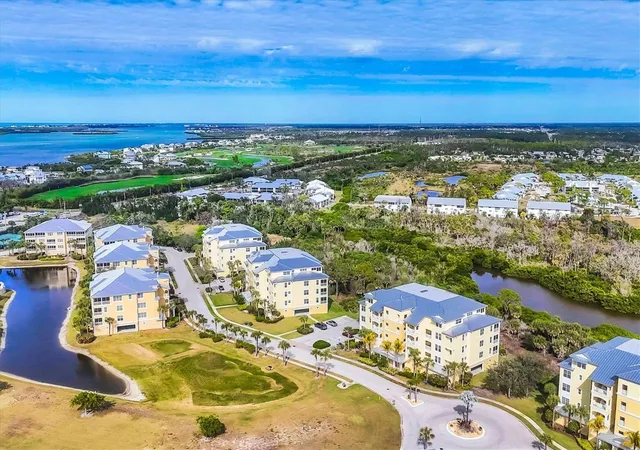 3rd image of 8571 Amberjack Cir #402, Englewood, FL 34224 | MLS# D6145414