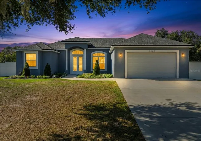 2nd image of 2502 Lake Front Dr, Lake Wales, FL 33898 | MLS# O6370901