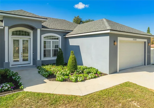 4th image of 2502 Lake Front Dr, Lake Wales, FL 33898 | MLS# O6370901