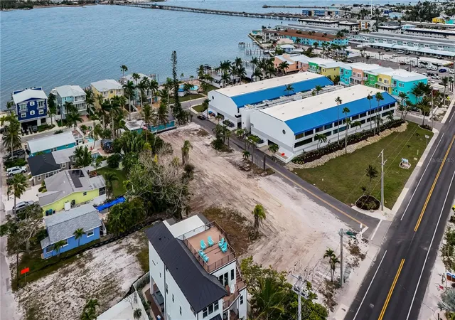 image of 1101 Gulf Dr N, Bradenton Beach, FL 34217 | MLS# A4676896