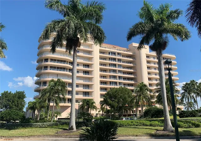 Homes for sale in Longboat Key, FL | 3060 Grand Bay Blvd, Longboat Key, FL 34228