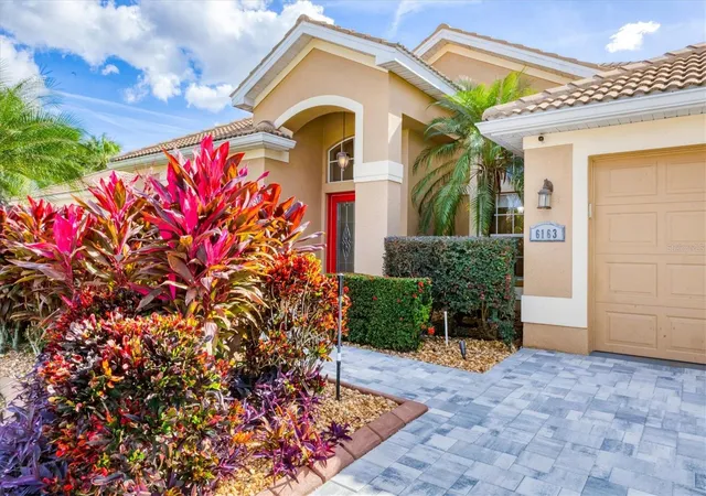 3rd image of 6163 Palomino Cir, Bradenton, FL 34201 | MLS# A4676930