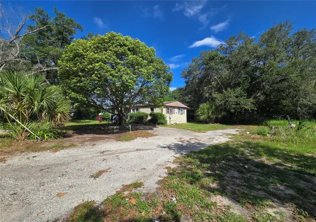 Homes for sale in Mulberry, FL | 3620 Vicki Dr, Mulberry, FL 33860 | MLS# TB8461044