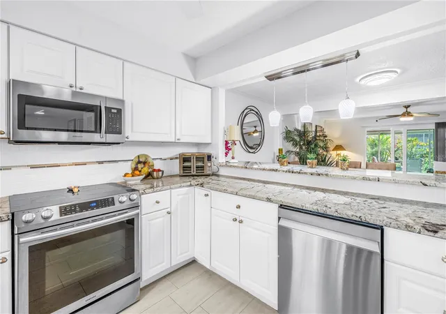 Listing Photo 5 - Condo for sale in building located at 3465 41St Ter S, ST PETERSBURG, FL 33711 - Unit #205