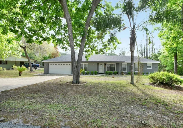 Homes for sale in Paisley, FL | 43746 Sunset Dr, Paisley, FL 32767 | MLS# V4946554