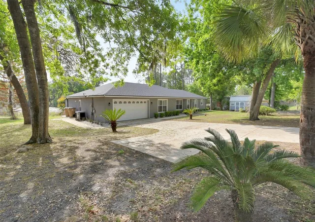 Homes for sale in Paisley, FL | 43746 Sunset Dr, Paisley, FL 32767 | MLS# V4946554