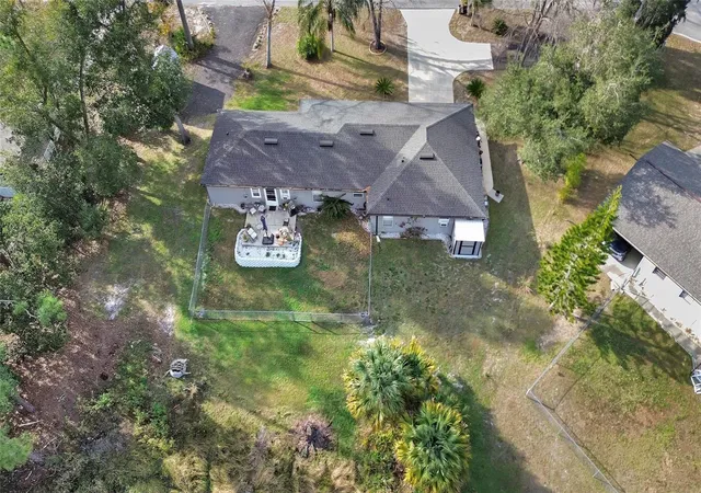 Homes for sale in Paisley, FL | 43746 Sunset Dr, Paisley, FL 32767 | MLS# V4946554