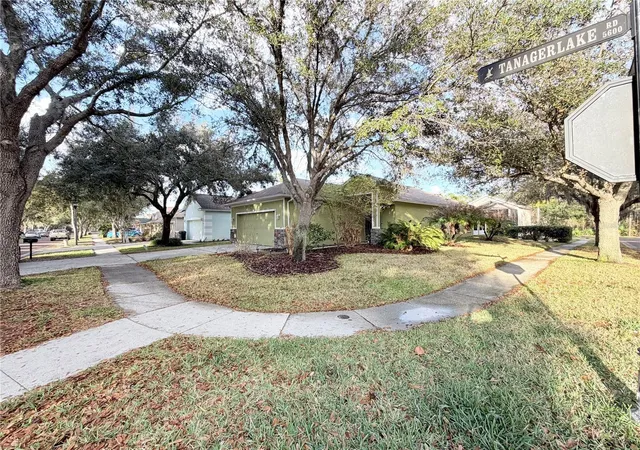 4th image of 5634 Tanagerlake Rd, Lithia, FL 33547 | MLS# TB8461179