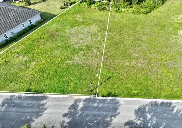 4th image of 102 Marsh Elder Sq, Palm Coast, FL 32137 | MLS# FC315064