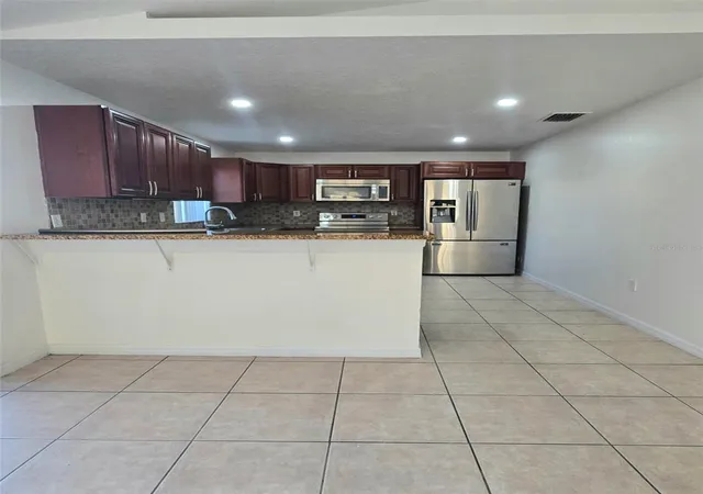 Listing Photo 5 - Condo for sale in building located at 737 Bittern Ln, KISSIMMEE, FL 34759