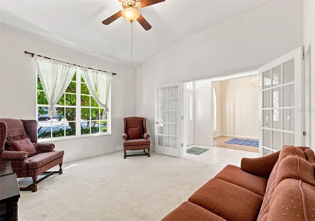 Photo 3 of Single family home for sale at 928 Oakview Rd, Tarpon Springs, FL 34689 | MLS# TB8461310 | Listing updated on 2026-09-16