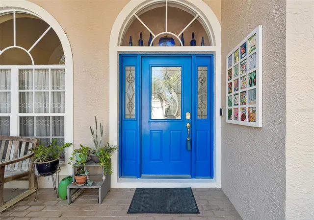 5th image of 928 Oakview Rd, Tarpon Springs, FL 34689 | MLS# TB8461310