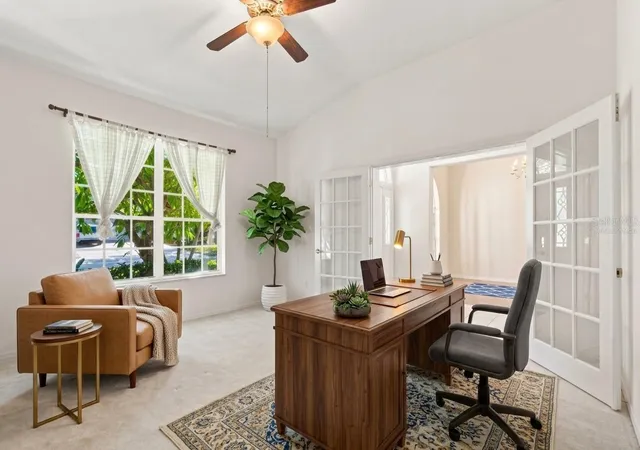 Photo 4 of Single family home for sale at 928 Oakview Rd, Tarpon Springs, FL 34689 | MLS# TB8461310 | Listing updated on 2026-09-16