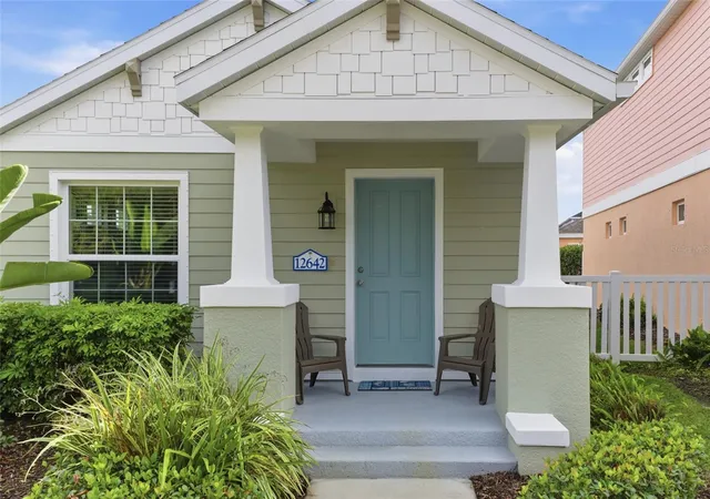 Photo 3 of Single Family Residence at 12642 Shimmering Oak Cir, Venice, FL 34293 | MLS# A4677050 |  | Sold on 2026-02-20