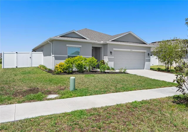 Photo 2 of Single family home for sale at 236 Aquamarine Ln, Kissimmee, FL 34758 | MLS# O6371295 | Listing updated on 2026-10-23
