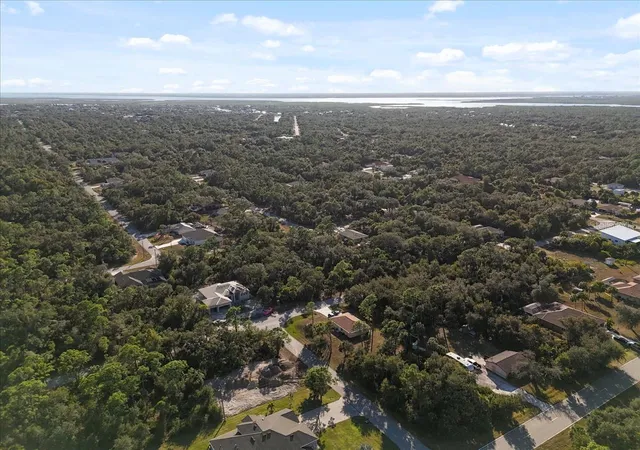 Photo 4 of Single family home for sale at 17375 Waco Ave, Port Charlotte, FL 33948 | MLS# O6371358 | Listing updated on 2026-08-23
