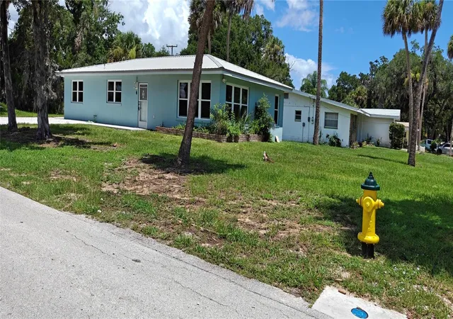 1st image of 4 Main St, Port Orange, FL 32127 | MLS# V4946568
