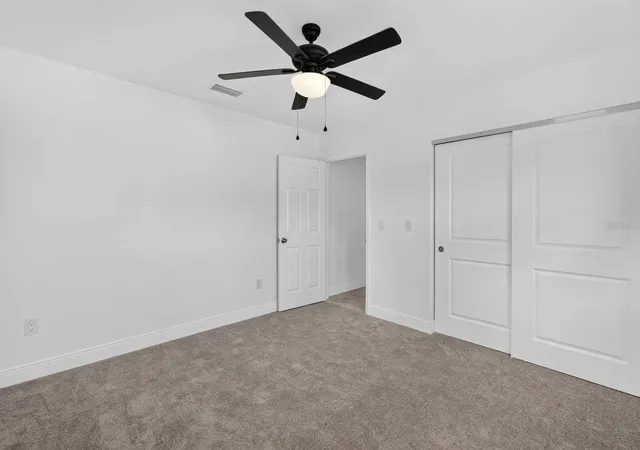 Photo 3 of Single family home for sale at 4 Main St, Port Orange, FL 32127 | MLS# V4946568 | Listing updated on 2026-10-06