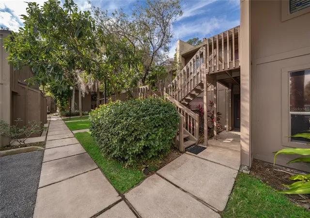 3rd image of 4710 Jasmine Creek Ln #1506, Orlando, FL 32811 | MLS# S5141171