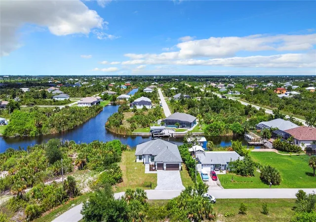 Photo 4 of Single family home for sale at 14267 Montmarte Ave, Port Charlotte, FL 33981 | MLS# D6145458 | Listing updated on 2026-10-06