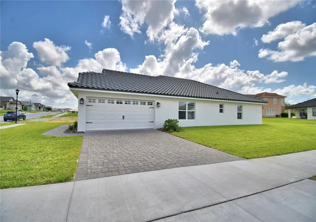 Homes for sale in Auburndale, FL | 4502 Grandview Glen Dr, Auburndale, FL 33823 | MLS# L4958325