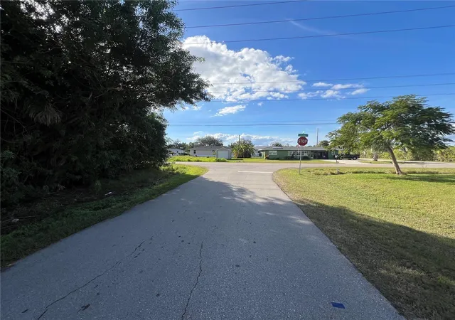 4th image of 2620 Cooper St, Punta Gorda, FL 33950 | MLS# C7519754