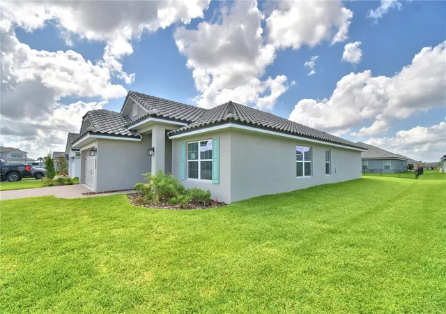 Homes for sale in Auburndale, FL | 4651 Grandview Glen Dr, Auburndale, FL 33823 | MLS# L4958329