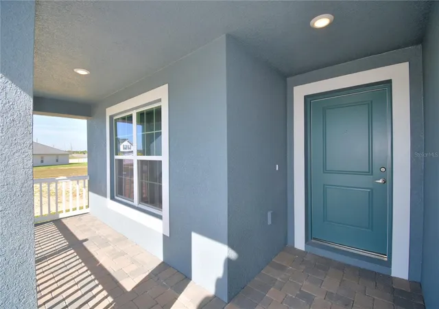 Homes for sale in Auburndale, FL | 4431 Juliana Lake Dr, Auburndale, FL 33823 | MLS# L4958330