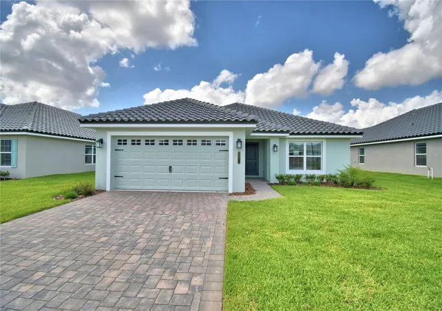 Homes for sale in Auburndale, FL | 4657 Grandview Glen Dr, Auburndale, FL 33823 | MLS# L4958331