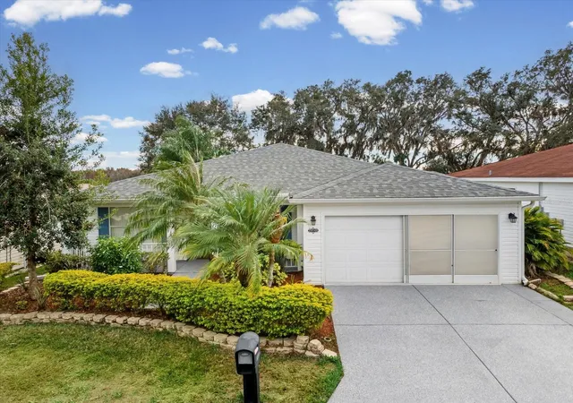 Photo 1 of Single family home for sale at 29146 Princeville Dr, San Antonio, FL 33576 | MLS# TB8461692 | Listing updated on 2026-10-03