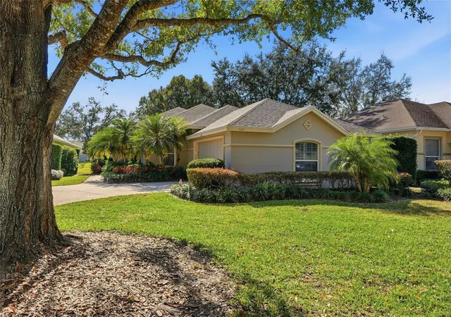 Photo 2 of Single family home for sale at 106 Jardin Ln, Winter Haven, FL 33884 | MLS# L4958336 | Listing updated on 2026-09-14