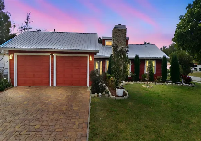 Photo 1 of Single family home for sale at 980 Bluebird Ter, Deltona, FL 32725 | MLS# V4946586 | Listing updated on 2026-09-04
