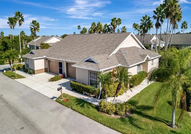 3rd image of 2905 Captains Ct, PALMETTO, FL 34221