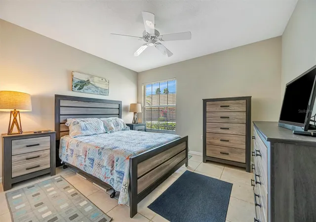 2nd image of 2905 Captains Ct, PALMETTO, FL 34221