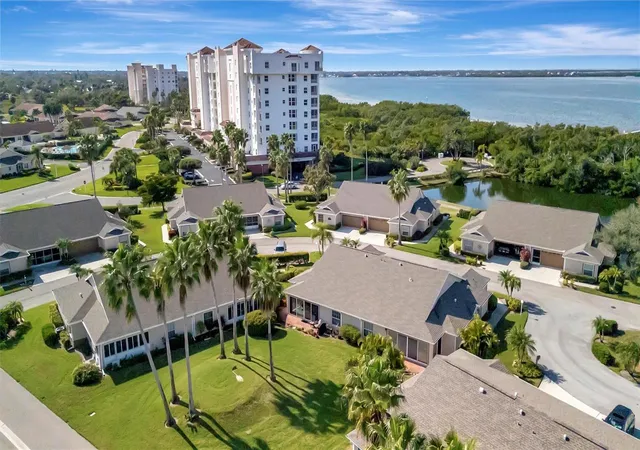 2nd image of 2905 Captains Ct #0, Palmetto, FL 34221 | MLS# A4677223