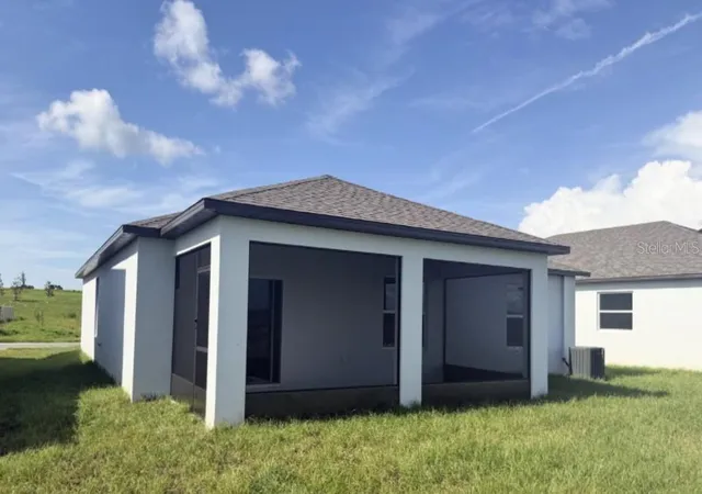 Photo 1 of Single family home for sale at 31571 Wild Grape Ln, Brooksville, FL 34602 | MLS# O6371755 | Listing updated on 2026-09-20