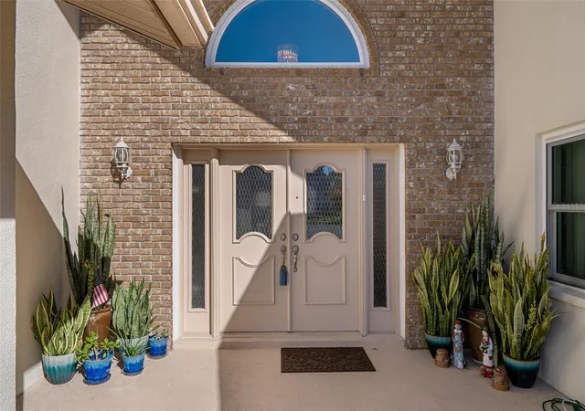 3rd image of 10421 Templewood Ct, Spring Hill, FL 34608 | MLS# W7881852