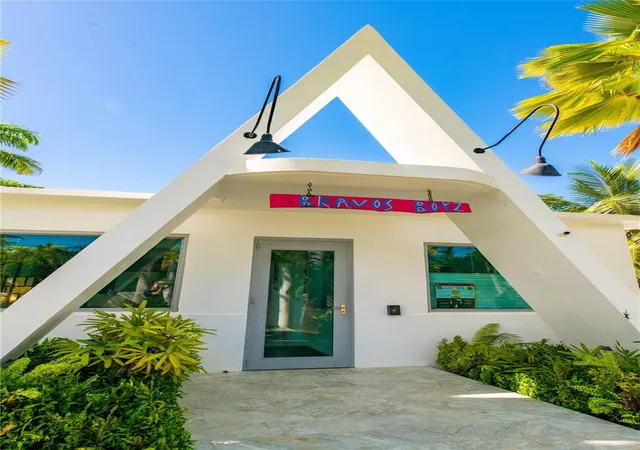 Homes for sale in Vieques, PR | 300 Palm Cottages, Vieques, PR 00765 | MLS# PR9118350