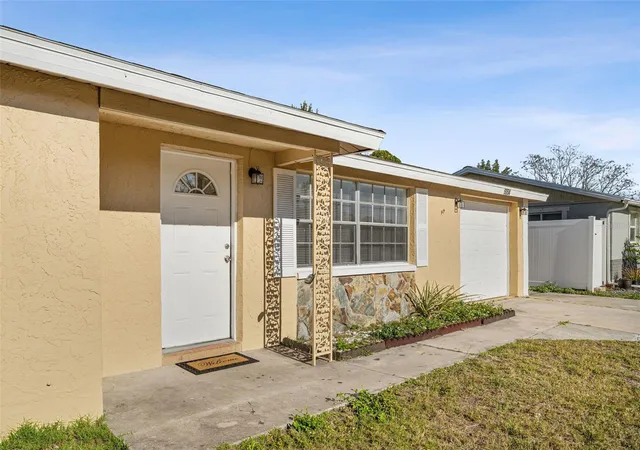 Photo 2 of Single family home for sale at 5054 School Rd, New Port Richey, FL 34653 | MLS# TB8462077 | Listing updated on 2026-10-01