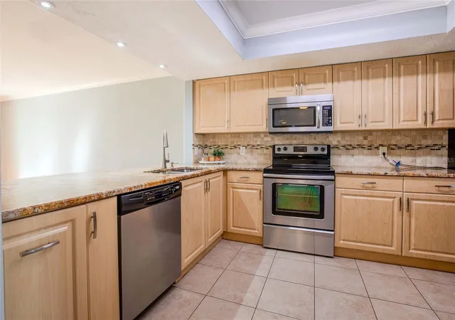 4th image of 3300 Beneva, Sarasota, FL 34232